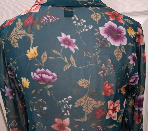 Floral Teal Button-Up Women's Top - Picture 6 of 14